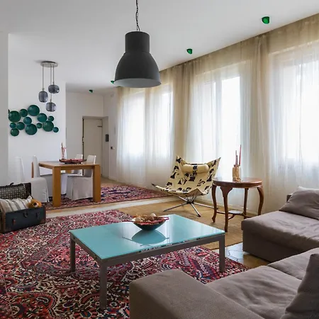 Apartament Casa Enea